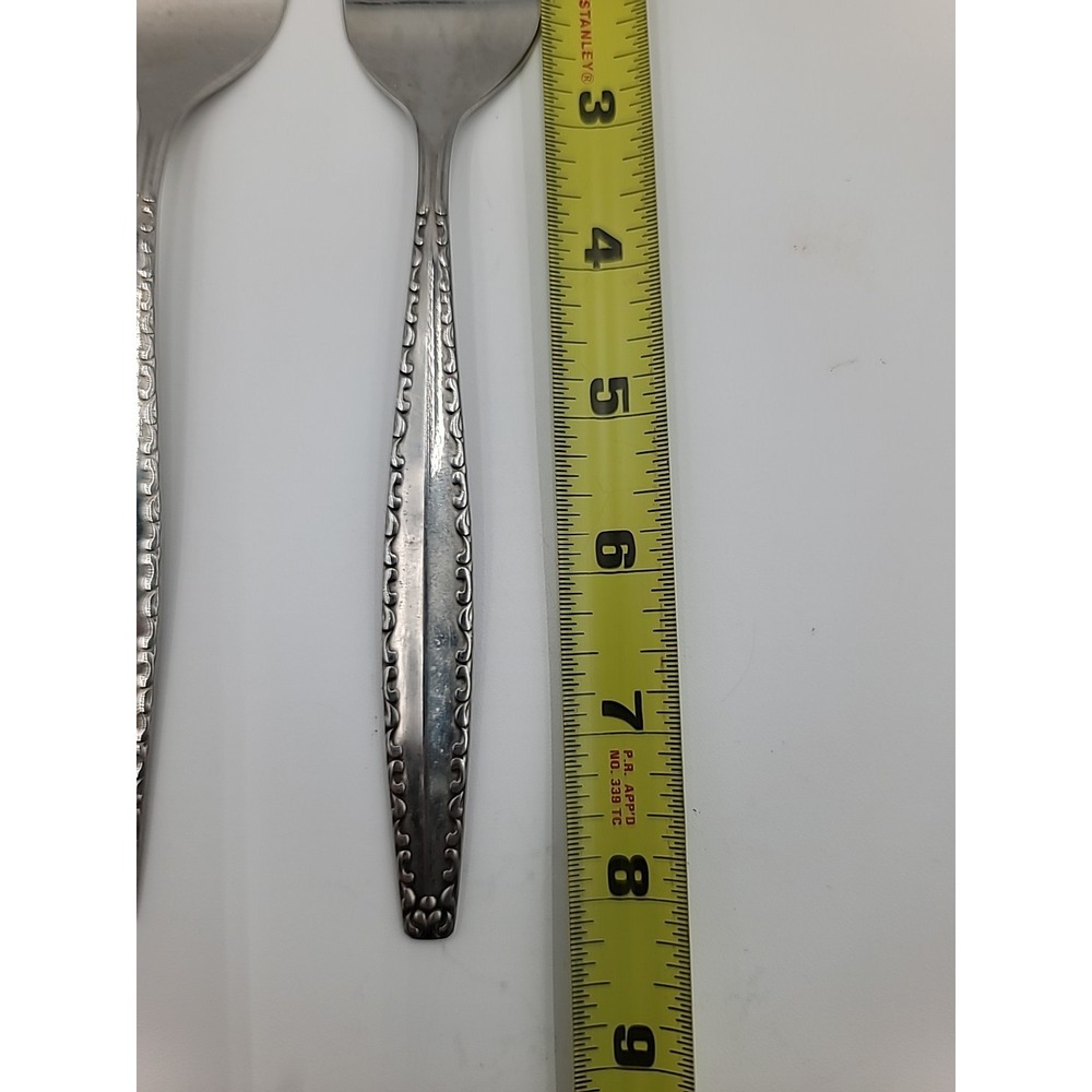Set of 2 1881 Rogers Oneida Ltd TRIPOLI Pattern Stainless Steel Serving Forks - Picture 3 of 3